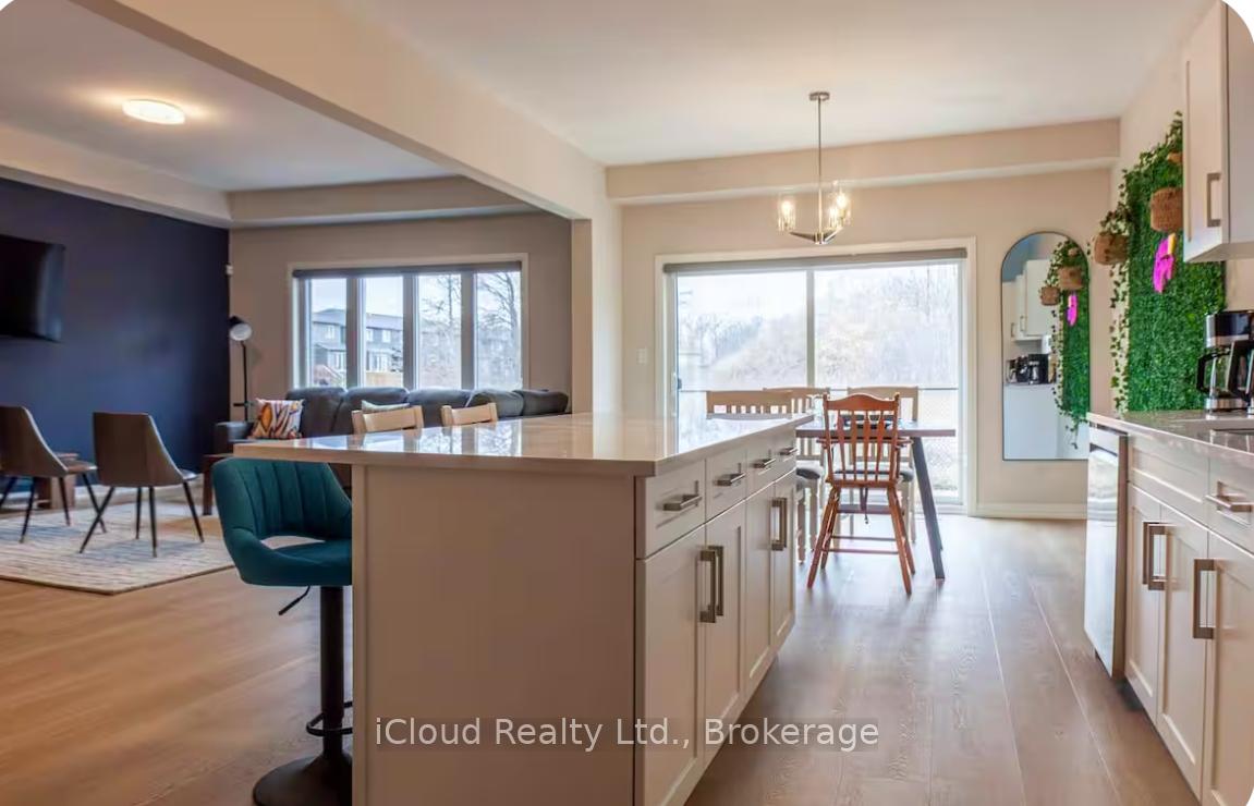 Photo 3 of 5 Wilson Court, Thorold, Confederation Heights — HOMEH