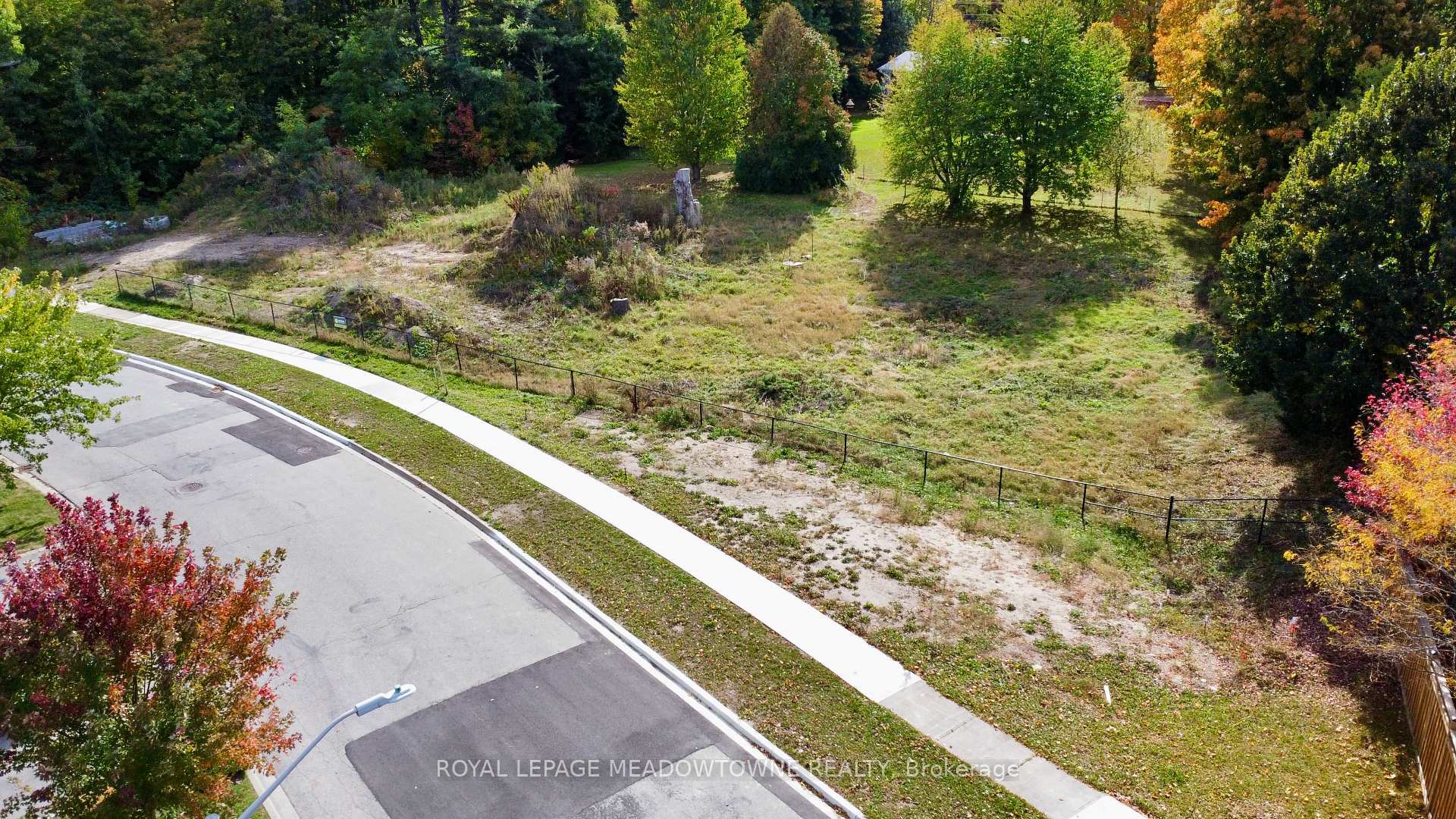 Photo 16 of Lot 3 Newman Place, Halton Hills, Georgetown — HOMEH