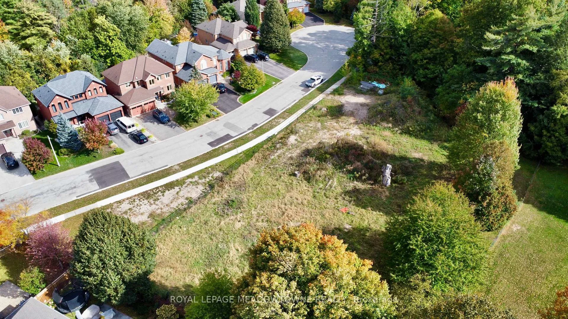 Photo 19 of Lot 3 Newman Place, Halton Hills, Georgetown — HOMEH