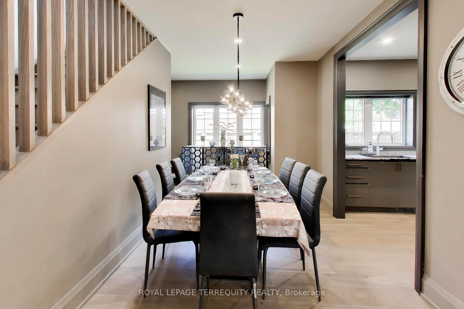 Photo 7 of 1621 Skyline Drive, Mississauga, Lakeview — HOMEH