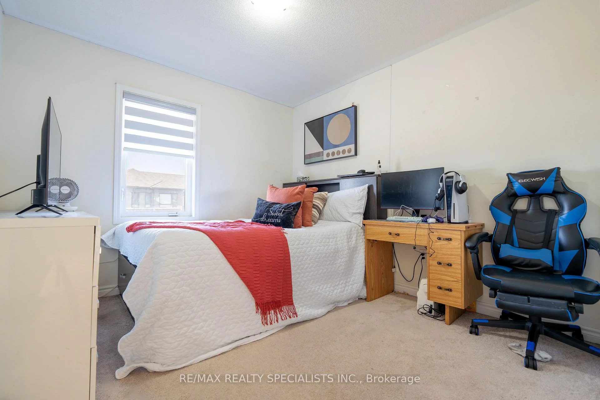 Photo 33 of 1 Boothill Drive, Brampton, Northwest Brampton — HOMEH