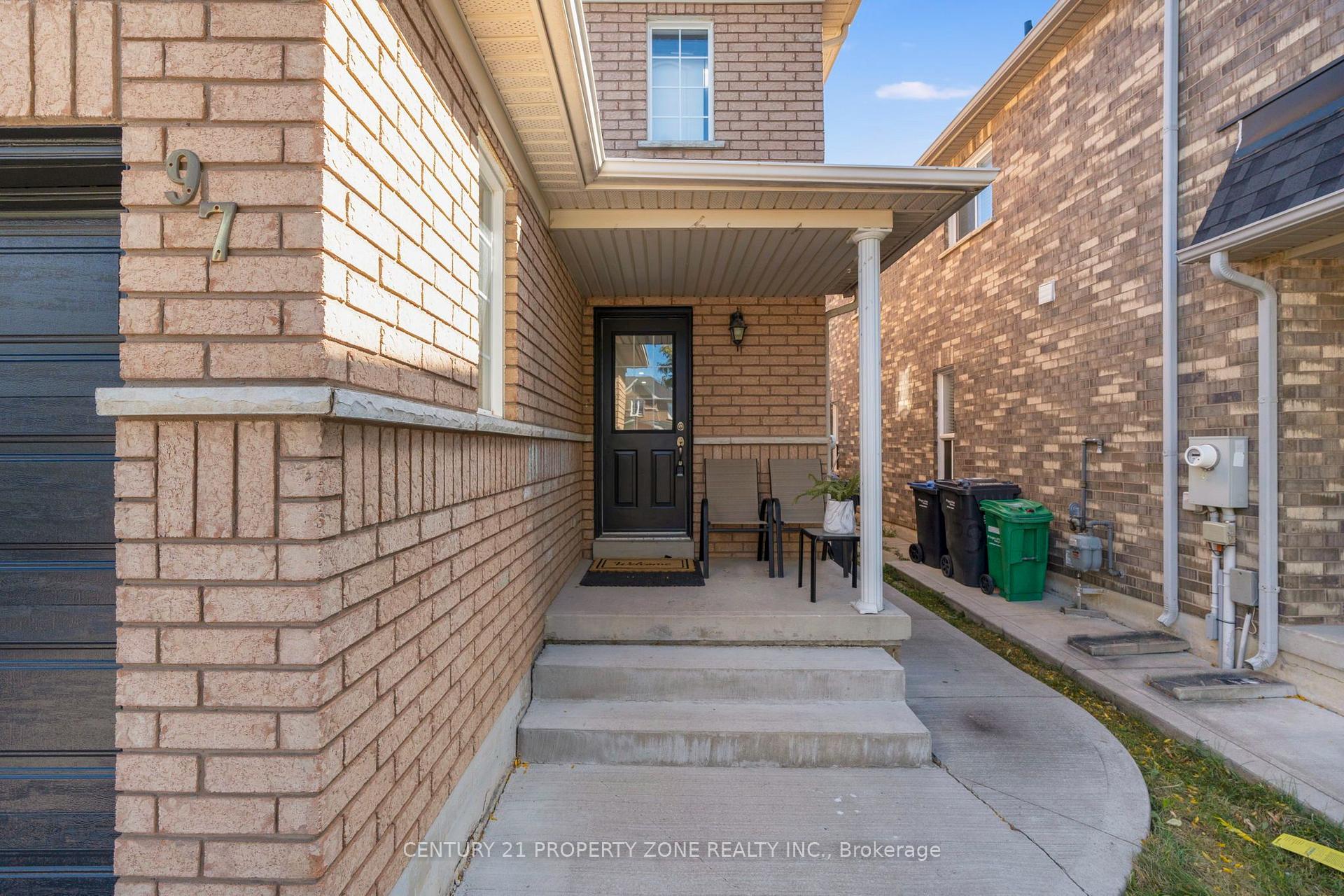 Photo 8 of 97 Cadillac Crescent, Brampton, Fletcher's Meadow — HOMEH