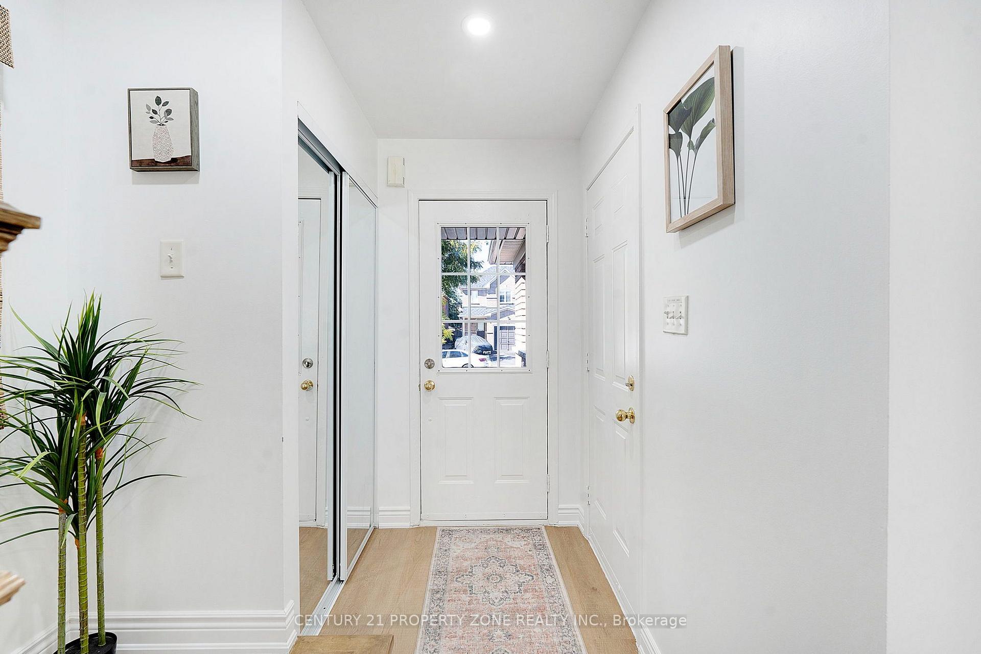 Photo 9 of 97 Cadillac Crescent, Brampton, Fletcher's Meadow — HOMEH