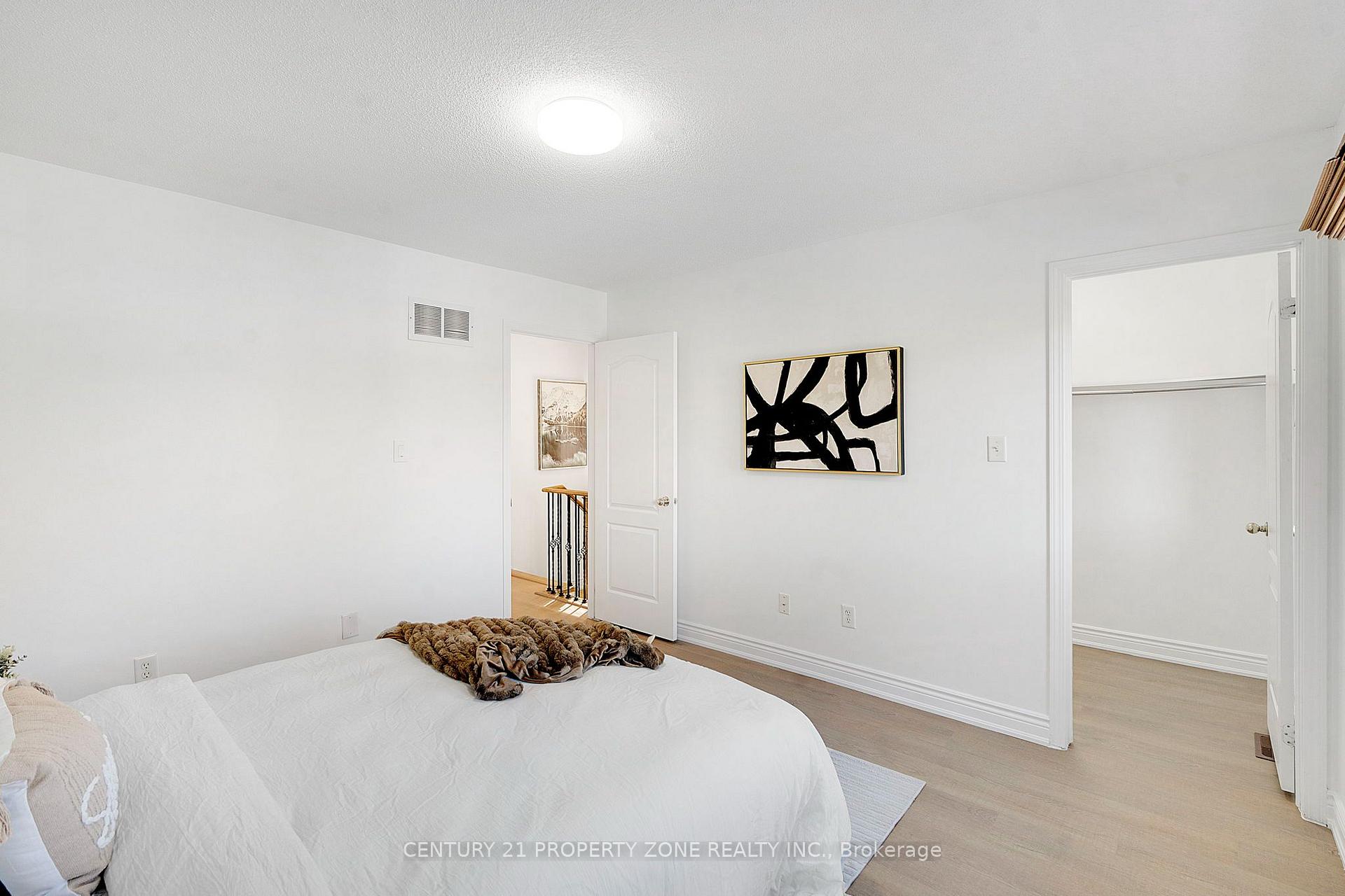 Photo 19 of 97 Cadillac Crescent, Brampton, Fletcher's Meadow — HOMEH