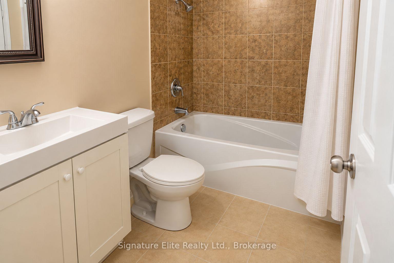 Photo 5 of Unit Bsmt, 257 Keele Street, Toronto, High Park North — HOMEH