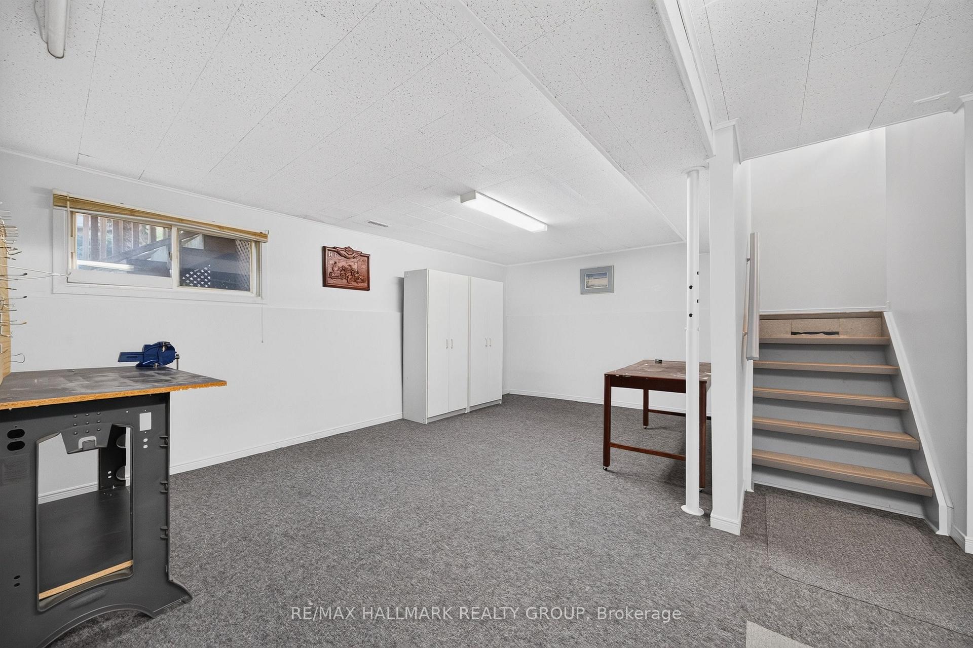 Photo 24 of 19 Fallow Court, Ottawa, Hunt Club Park/Greenboro — HOMEH