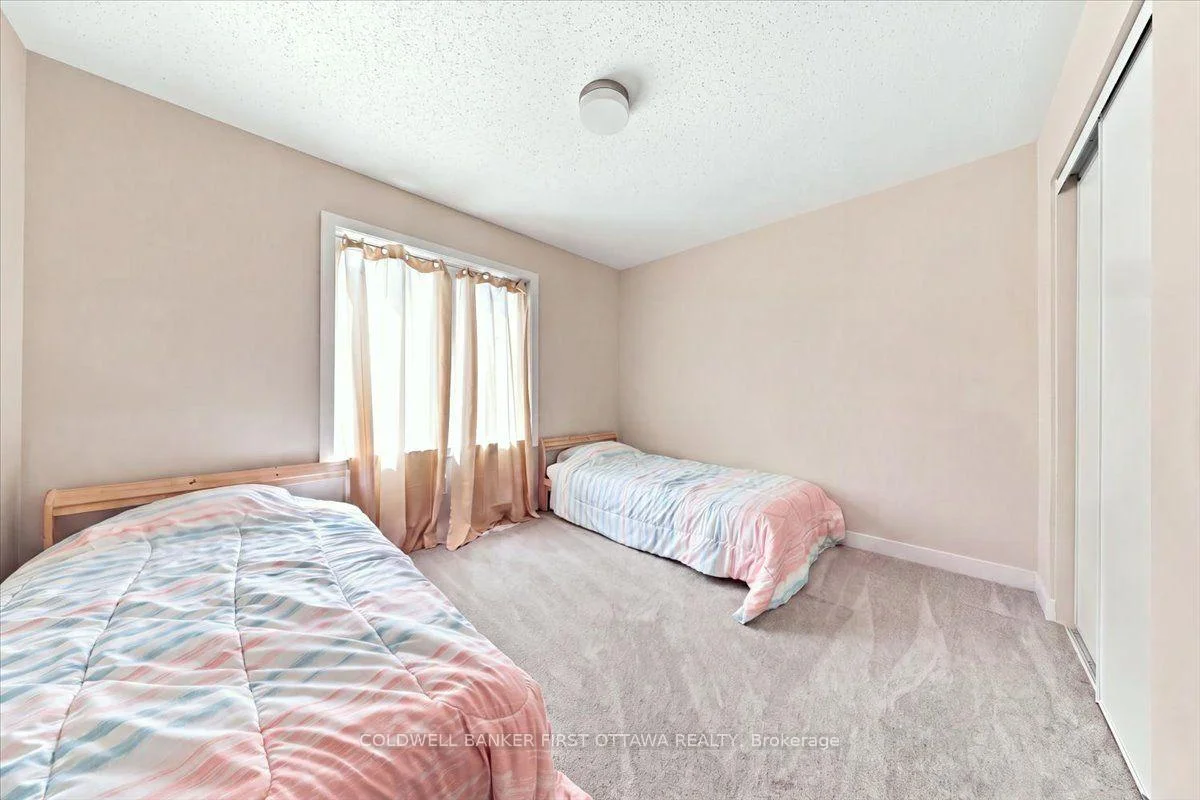 Photo 17 of 332 Appalachian Circle, Ottawa, Barrhaven - Half Moon Bay — HOMEH