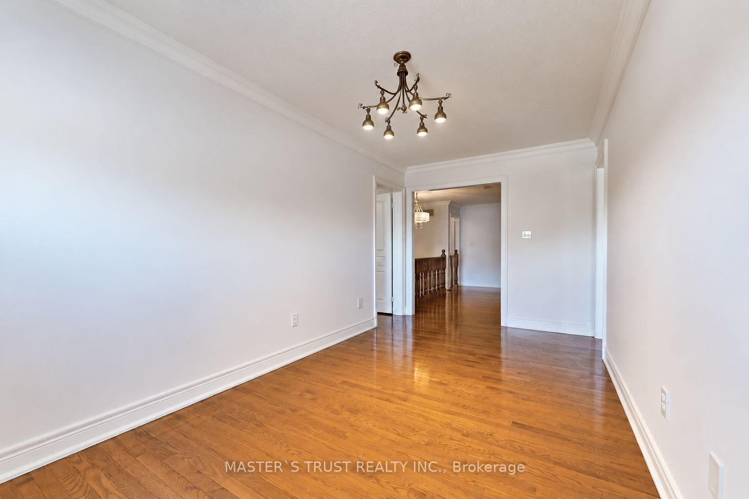 Photo 18 of 66 Chaya Sara Gardens, Vaughan, Patterson — HOMEH