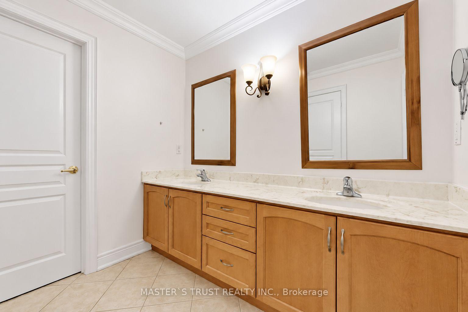 Photo 25 of 66 Chaya Sara Gardens, Vaughan, Patterson — HOMEH