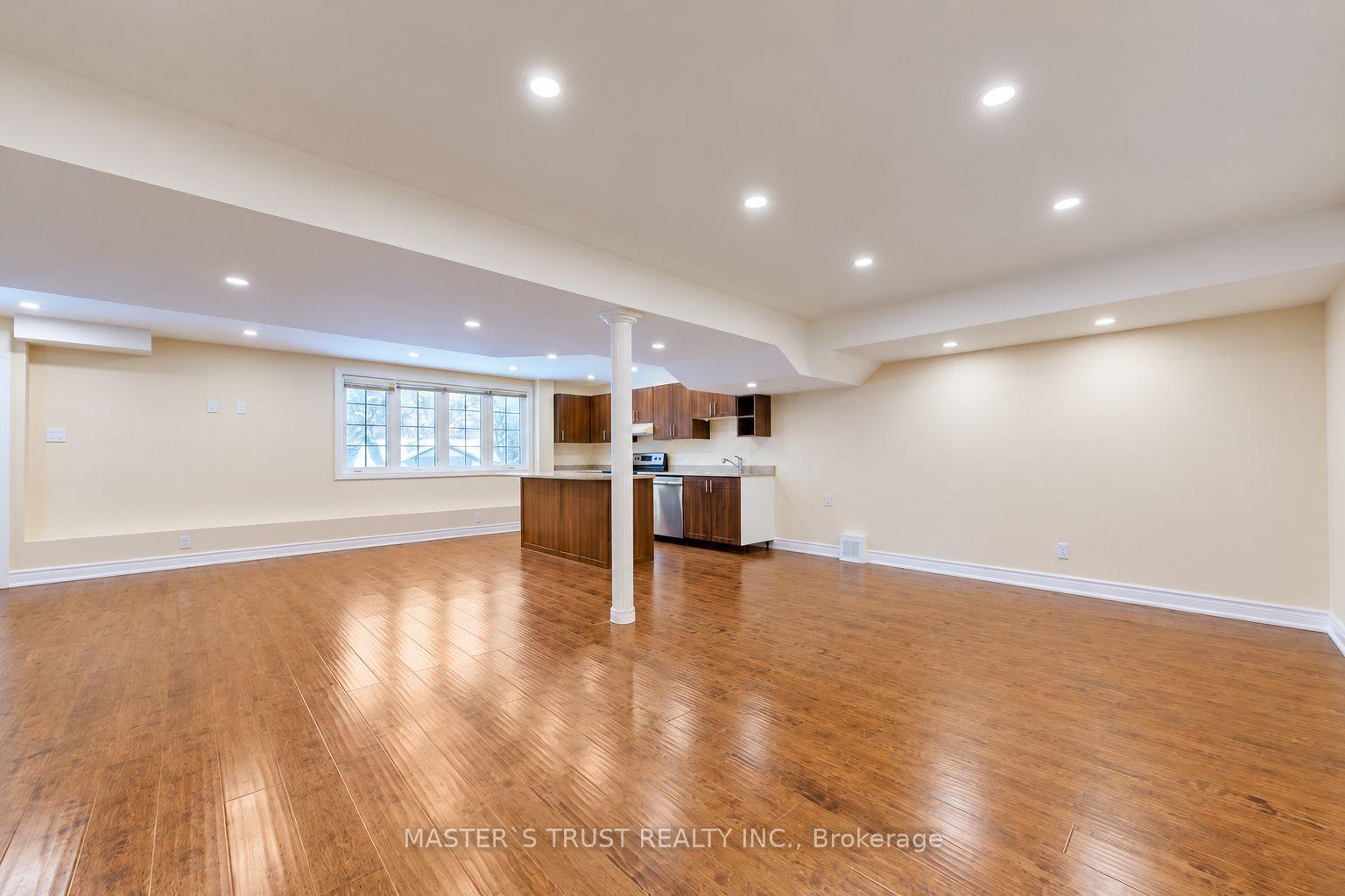Photo 27 of 66 Chaya Sara Gardens, Vaughan, Patterson — HOMEH