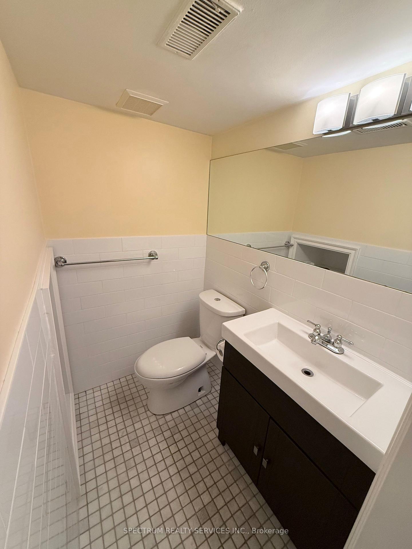 Photo 16 of Unit Lower, 172 Queenslea Avenue, North York, Humberlea-Pelmo Park — HOMEH