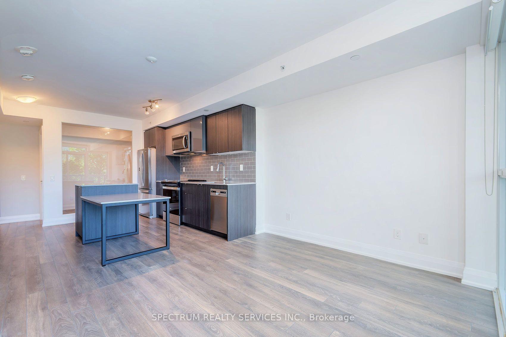 Photo 15 of Unit 307, 1461 Lawrence Avenue, North York, Brookhaven-Amesbury — HOMEH