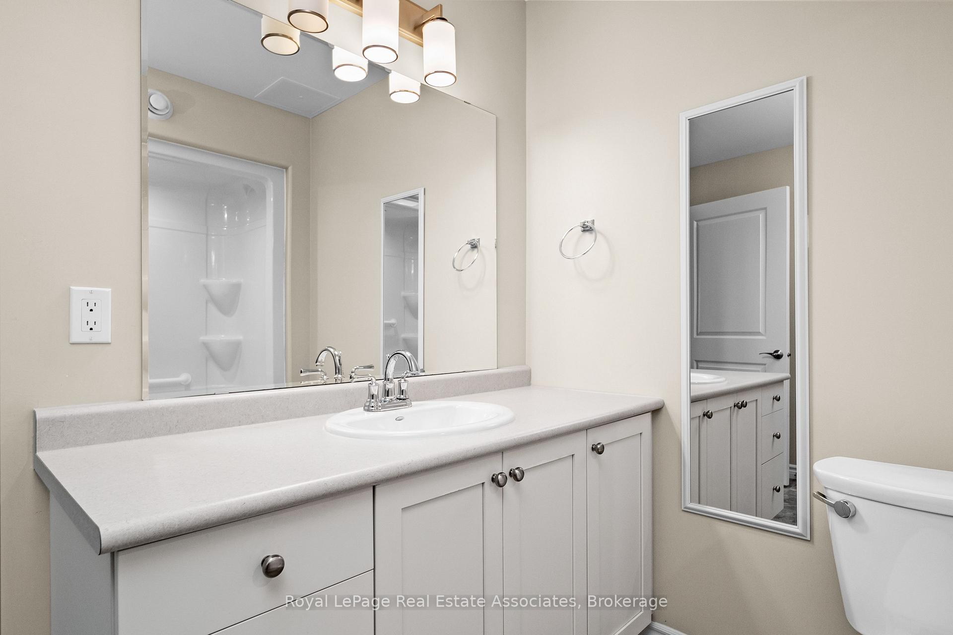 Photo 19 of Unit 204, 740 Augusta Drive, Kingston, City Northwest — HOMEH