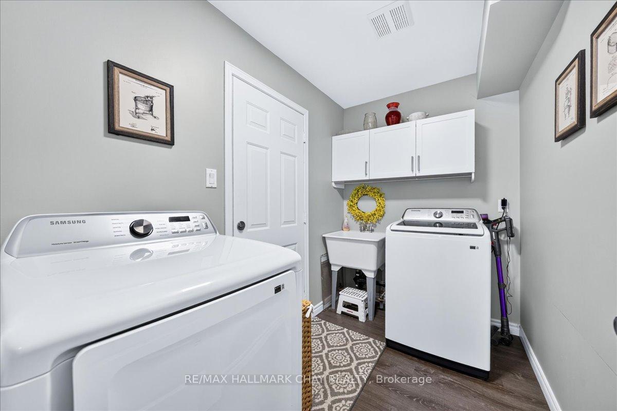 Photo 23 of 37 Joliette Place, Georgina, Keswick North — HOMEH