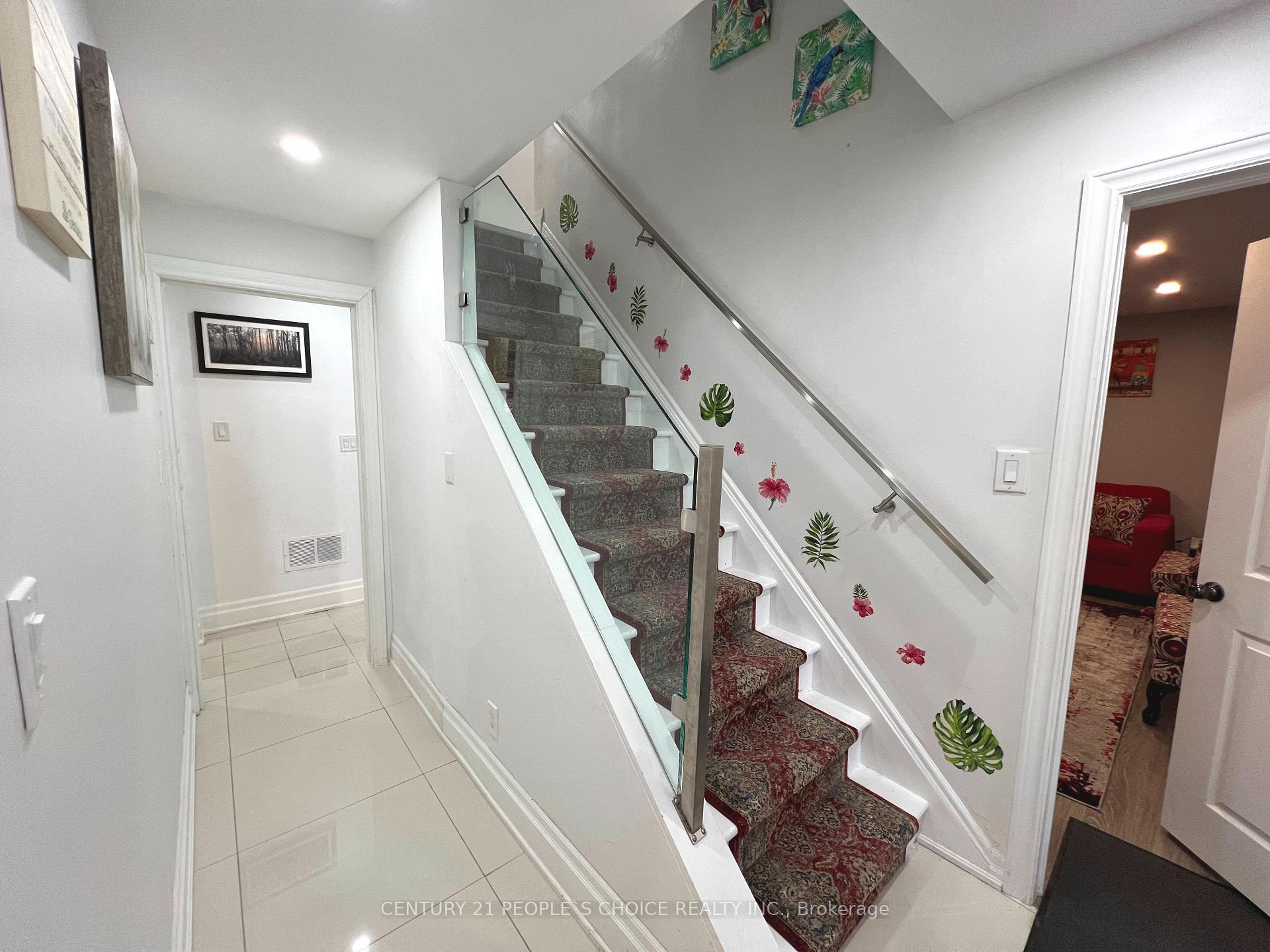 Photo 13 of 5359 Kitchener Street, Niagara Falls, Clifton Hill — HOMEH