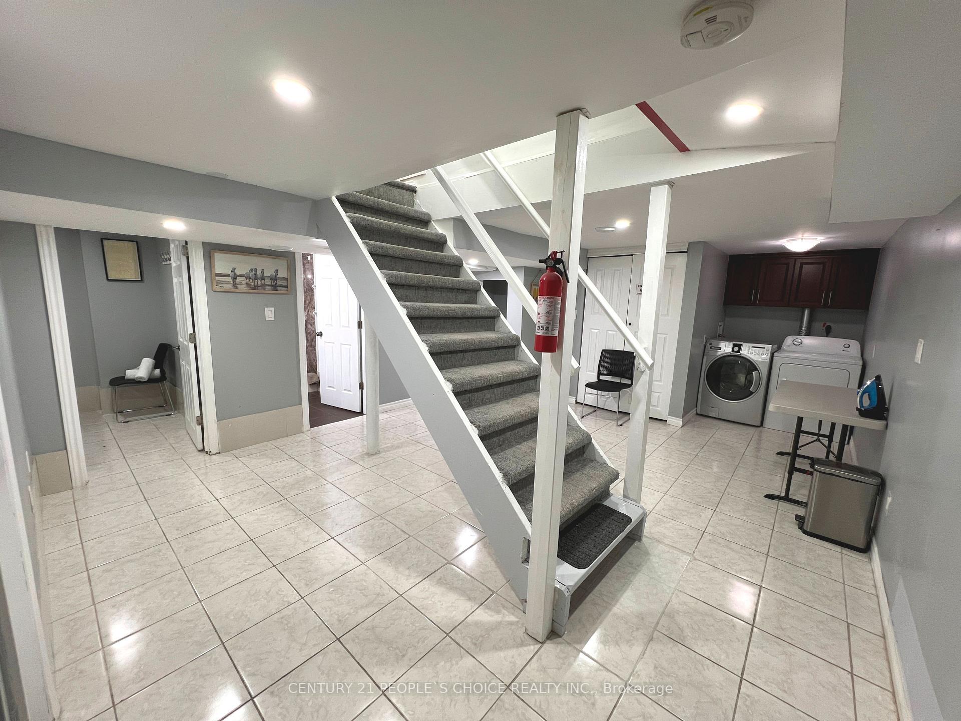 Photo 20 of 5359 Kitchener Street, Niagara Falls, Clifton Hill — HOMEH