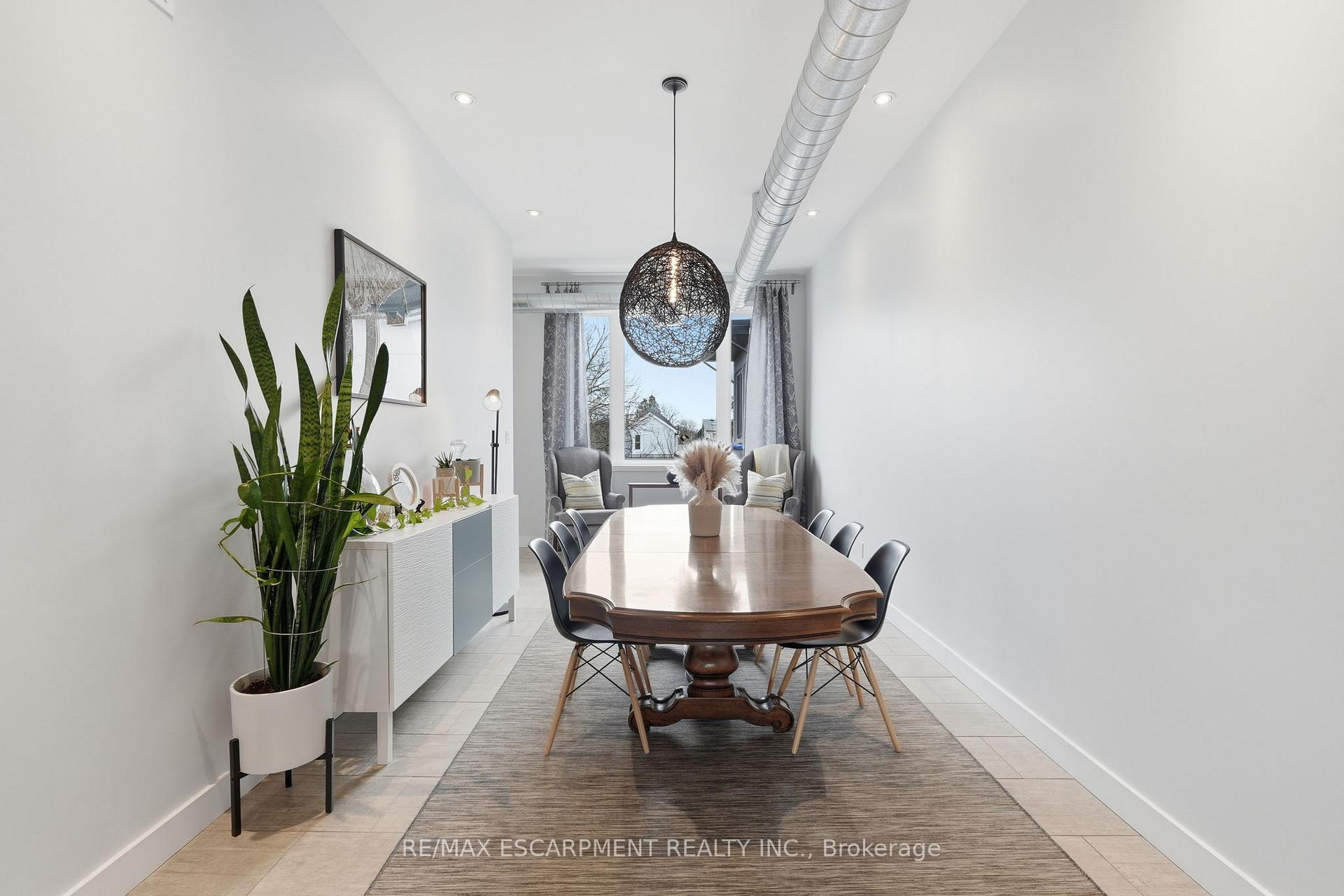 Photo 14 of 414 John Street, Hamilton, North End — HOMEH