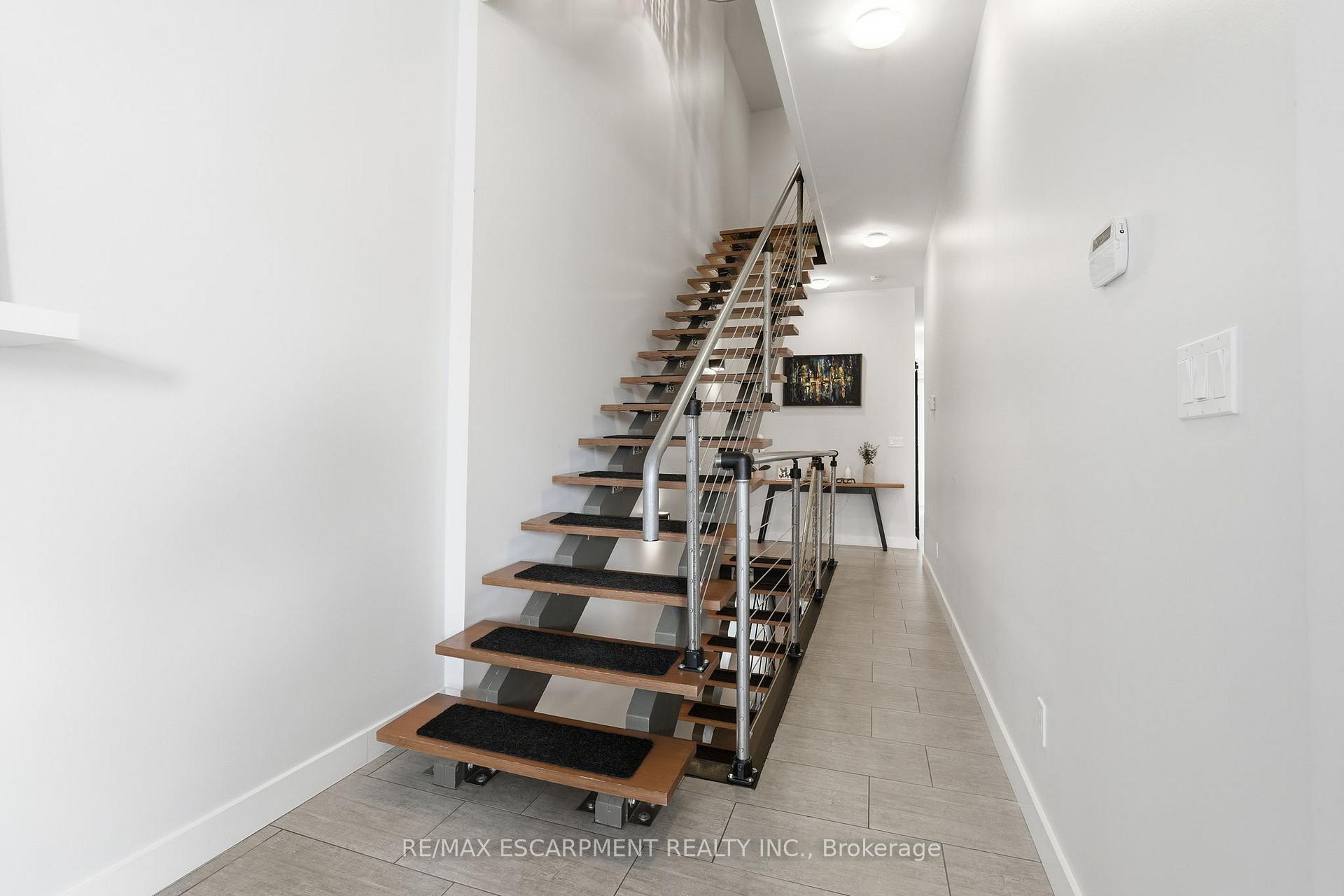 Photo 19 of 414 John Street, Hamilton, North End — HOMEH