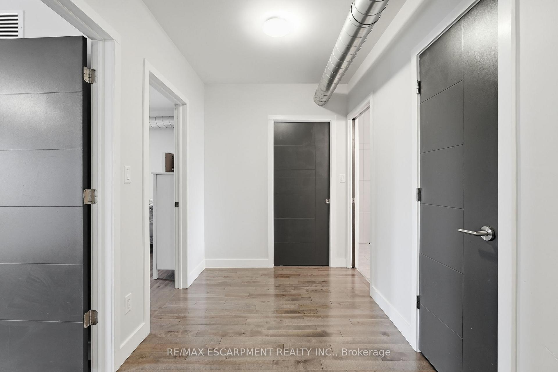 Photo 34 of 414 John Street, Hamilton, North End — HOMEH