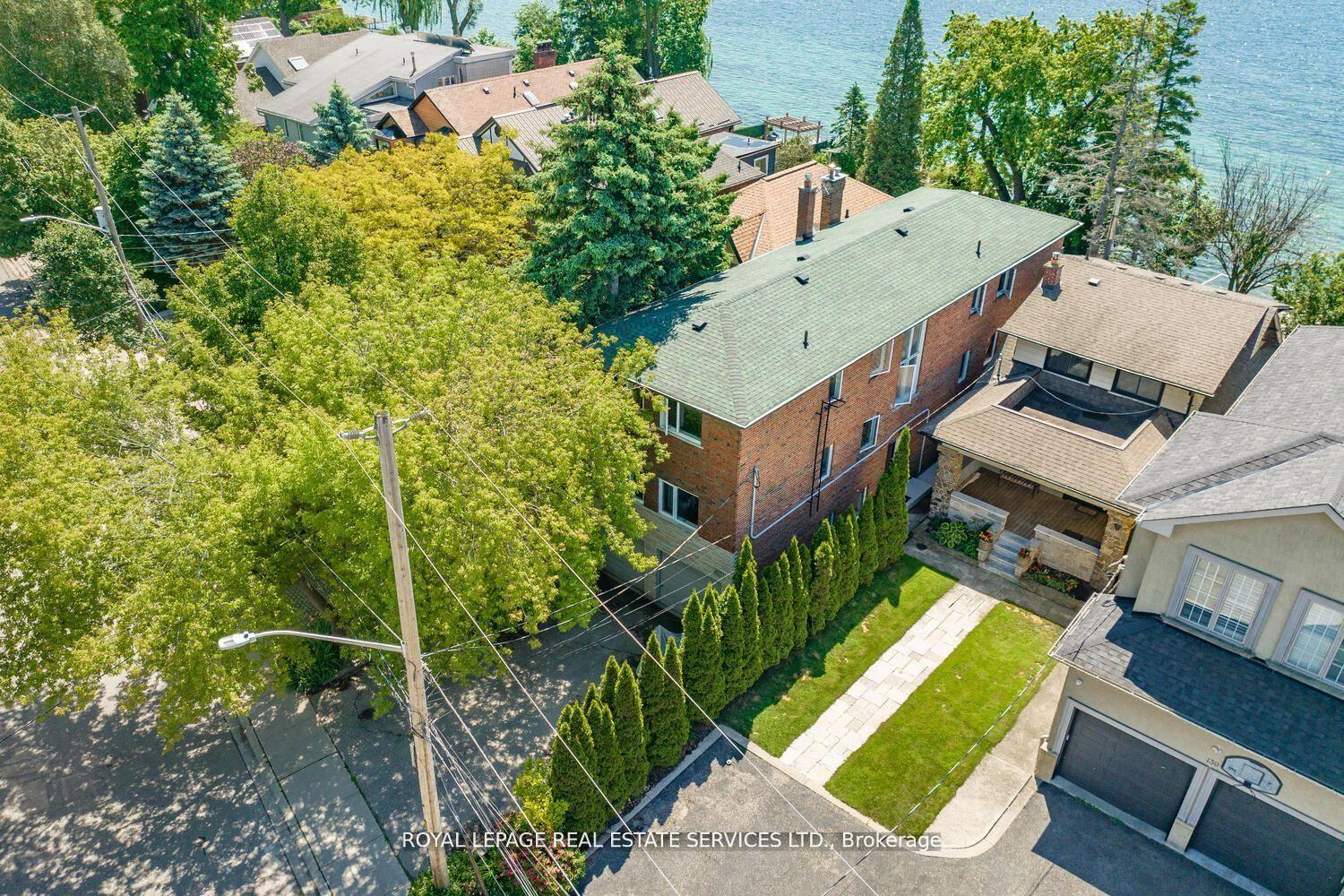 Photo 5 of 135 Lake Shore Drive, Etobicoke, New Toronto — HOMEH