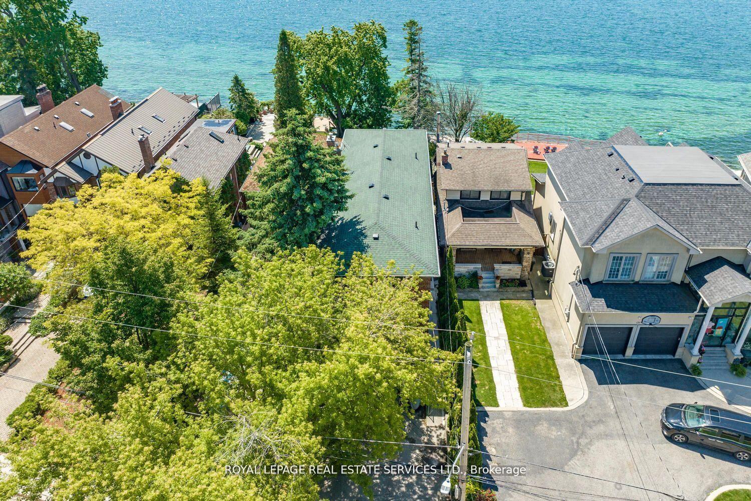 Photo 25 of 135 Lake Shore Drive, Etobicoke, New Toronto — HOMEH