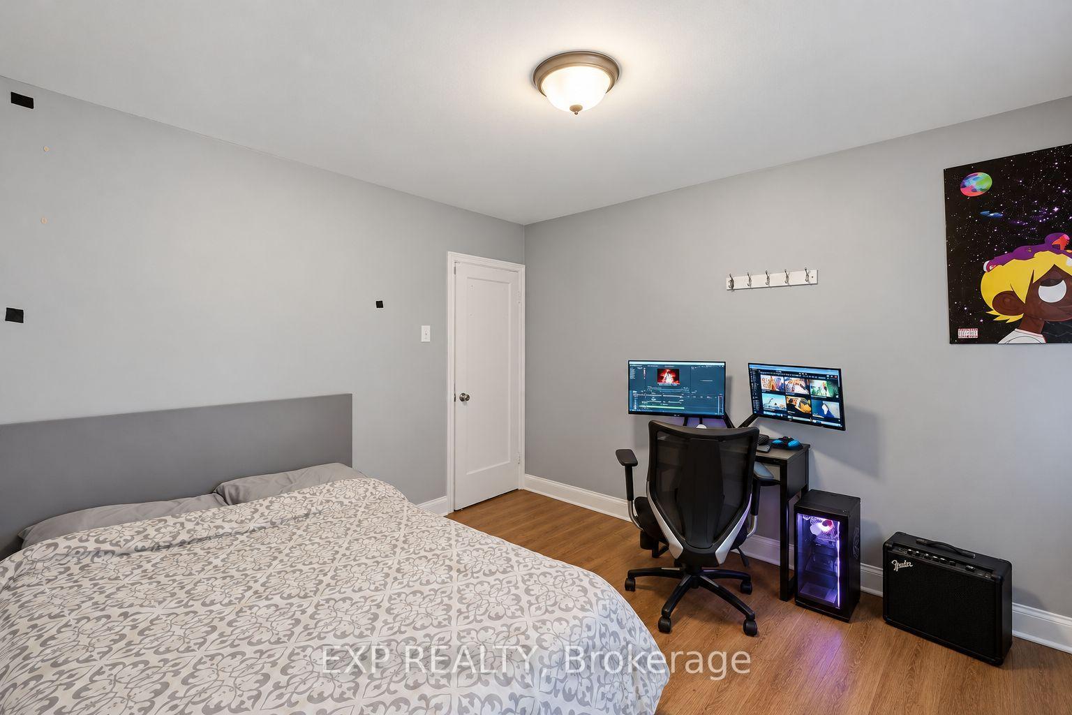 Photo 6 of 27 Hollywood Street S, Hamilton, Ainslie Wood — HOMEH