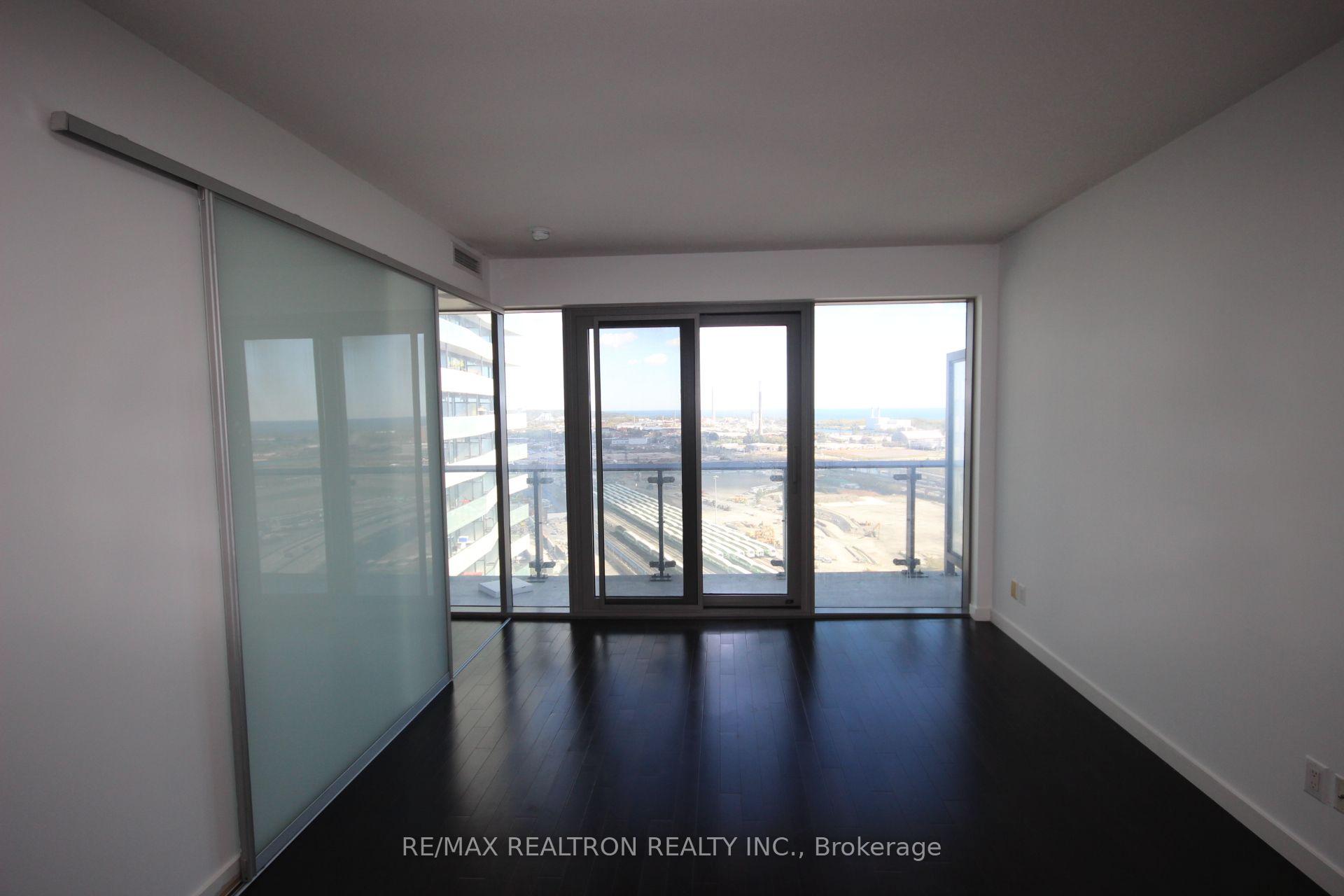 Photo 12 of Unit 2604, 70 Distillery Lane, Toronto, Waterfront Communities — HOMEH