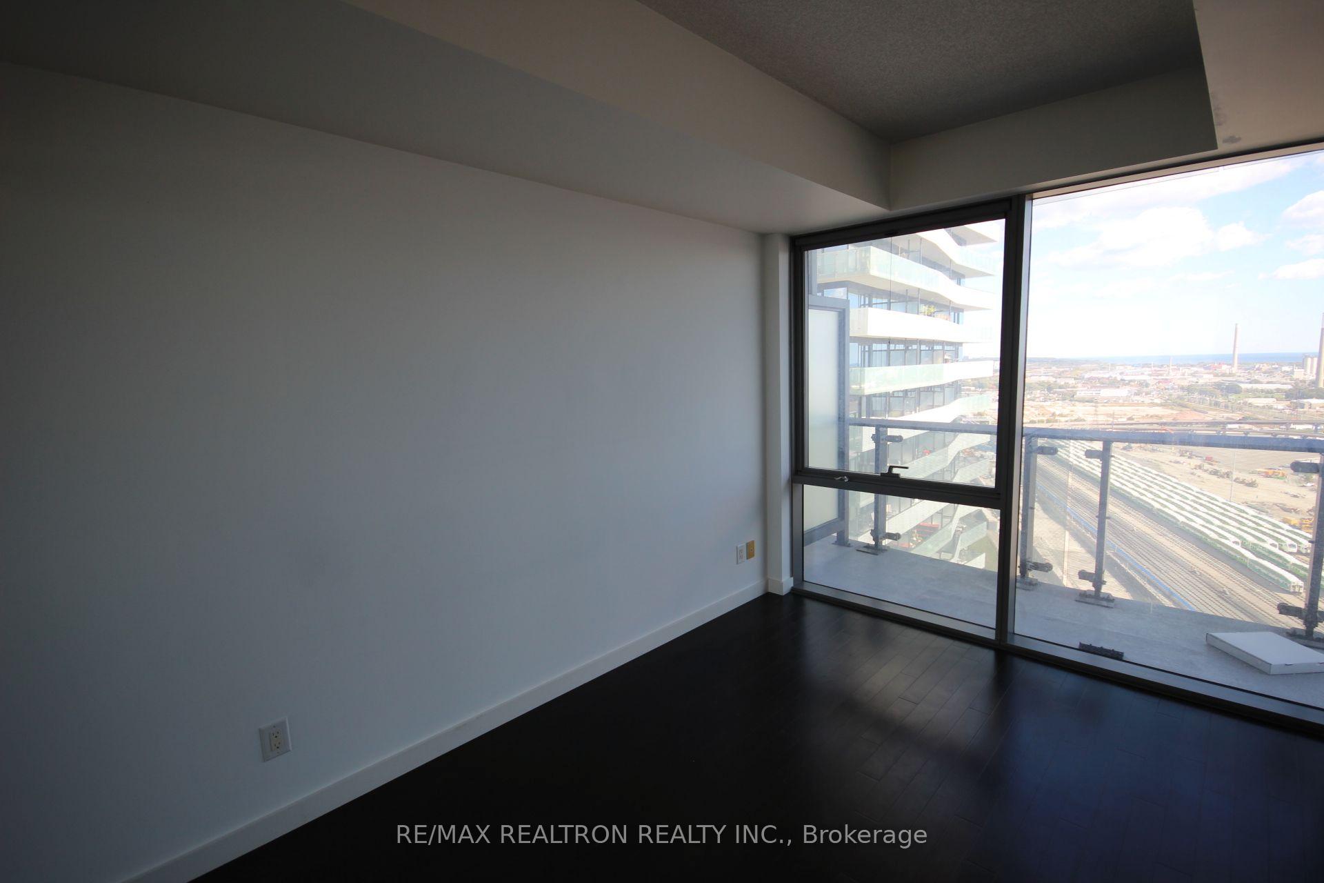 Photo 14 of Unit 2604, 70 Distillery Lane, Toronto, Waterfront Communities — HOMEH
