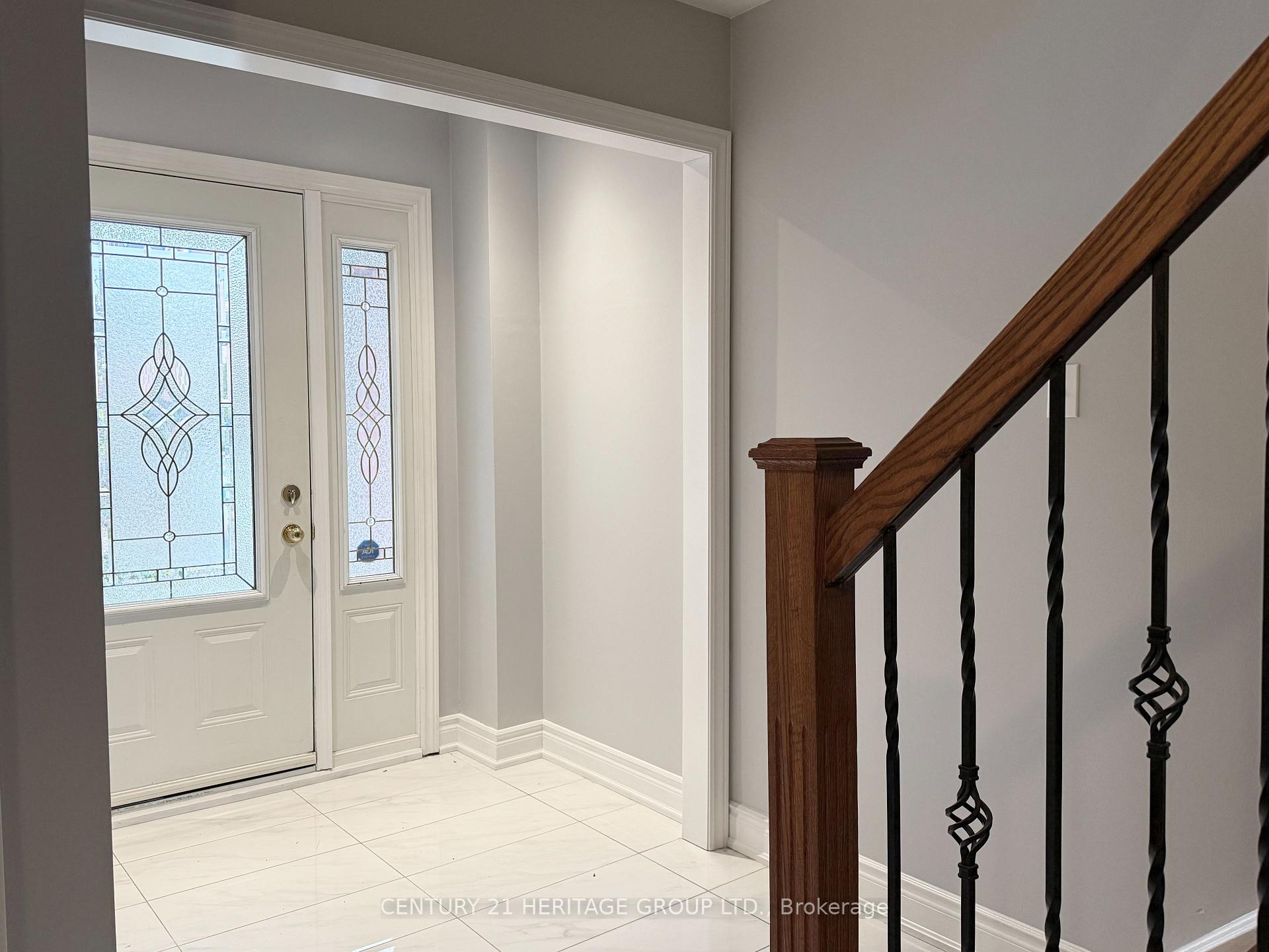 Photo 4 of 9 Corona Gate, Brampton, Brampton South — HOMEH