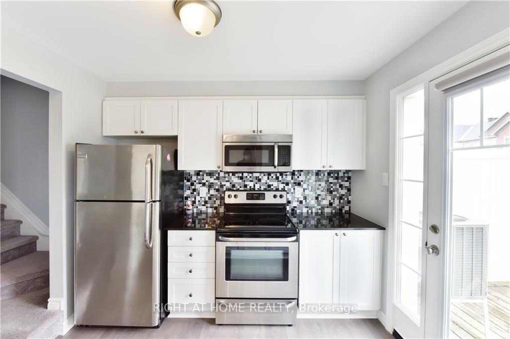 Photo 7 of 128 Grenadine Street, Ottawa, Stittsville (North) — HOMEH
