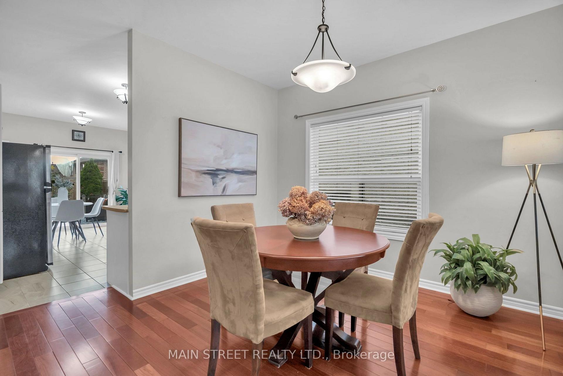 Photo 9 of 27 Max Avenue, Barrie, Painswick South — HOMEH