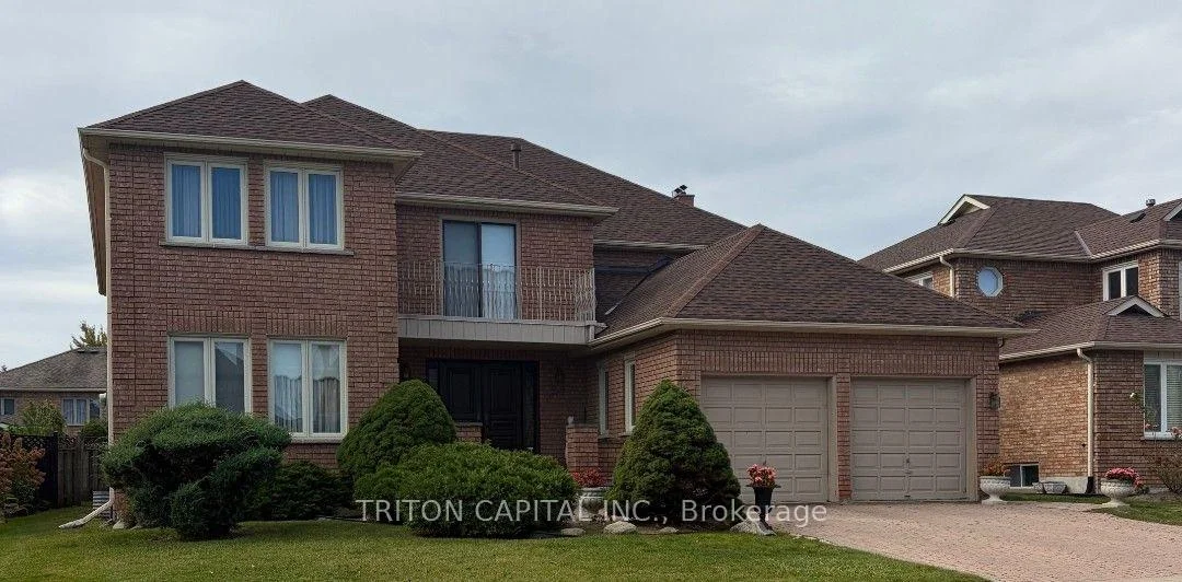 Photo 5 of 30 Columbus Avenue, Vaughan, East Woodbridge — HOMEH