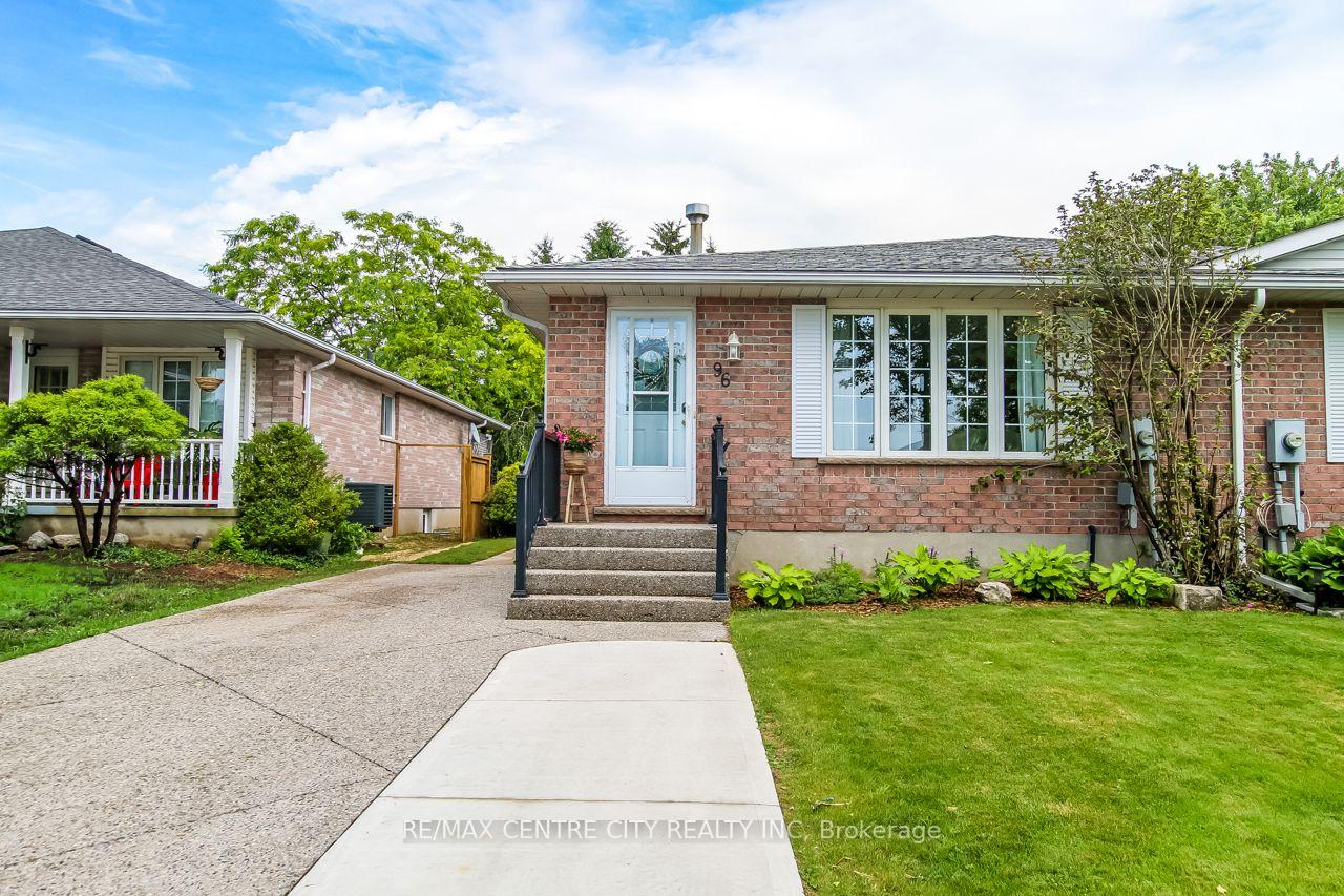 Photo 33 of 96 Carrie Crescent, St. Thomas — HOMEH