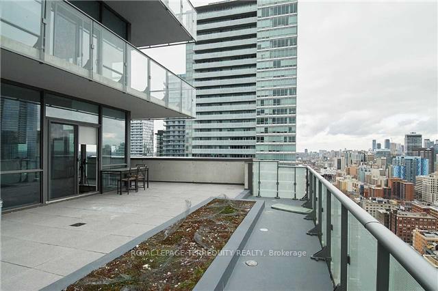 Photo 33 of Unit 3101, 8 Mercer Street, Toronto, Waterfront Communities — HOMEH
