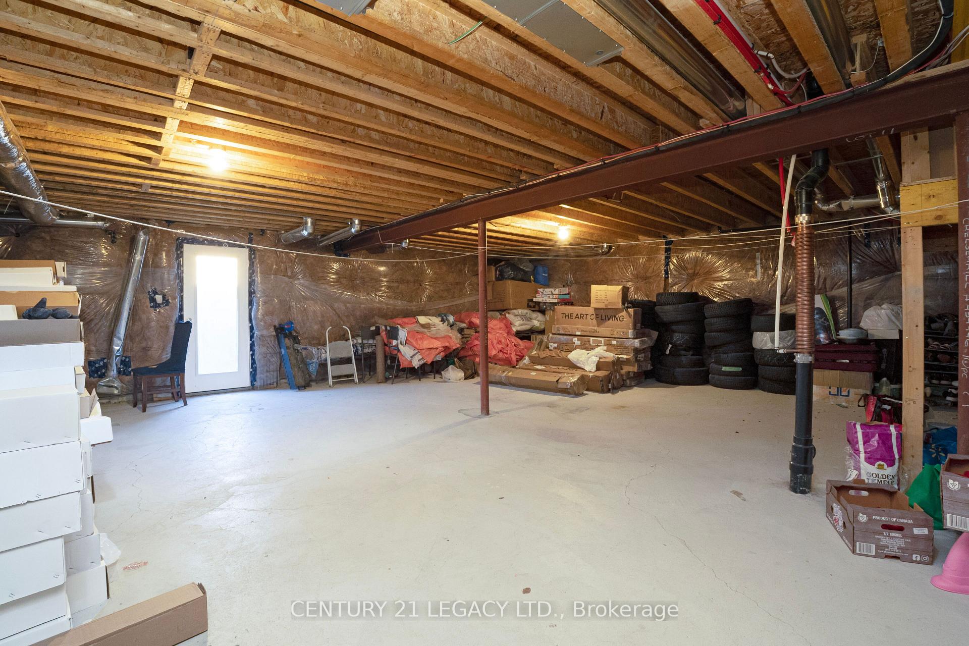 Photo 36 of 21 Olerud Drive, Whitby, Rural Whitby — HOMEH