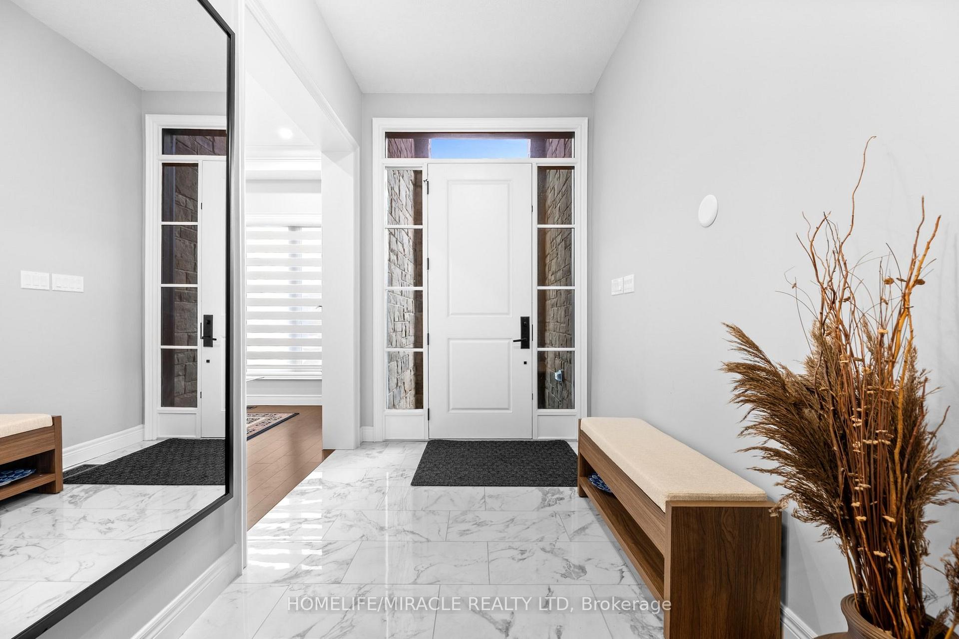 Photo 4 of 147 Ambrous Crescent, Guelph, Kortright East — HOMEH