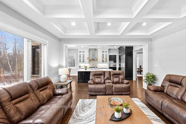 Photo 10 of 147 Ambrous Crescent, Guelph, Kortright East — HOMEH