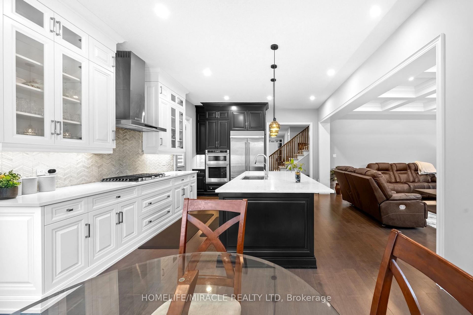 Photo 12 of 147 Ambrous Crescent, Guelph, Kortright East — HOMEH