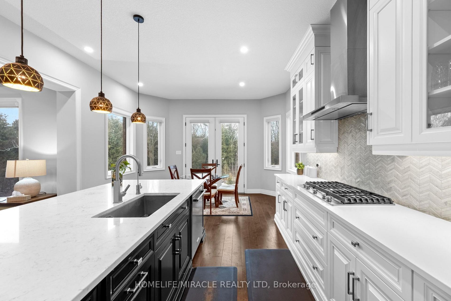 Photo 15 of 147 Ambrous Crescent, Guelph, Kortright East — HOMEH