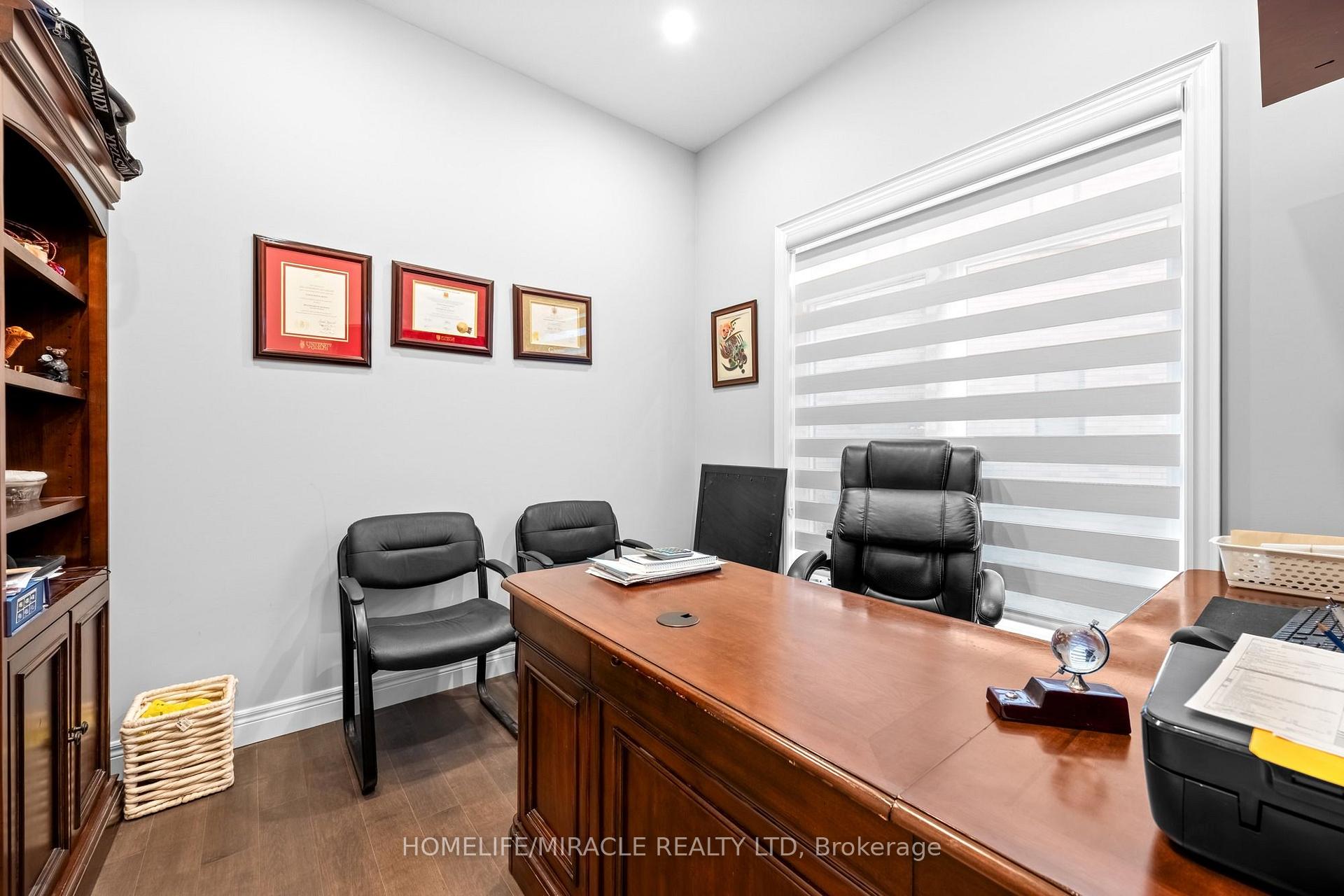 Photo 20 of 147 Ambrous Crescent, Guelph, Kortright East — HOMEH