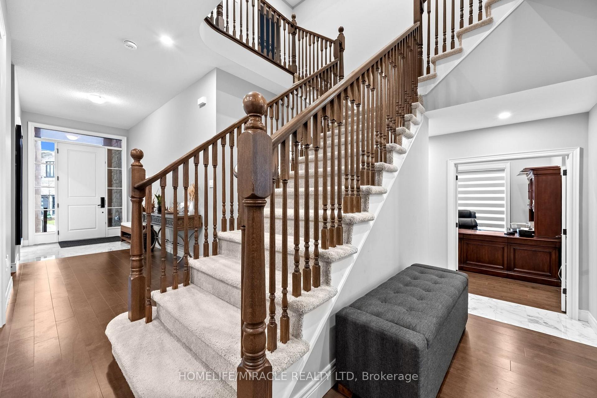 Photo 21 of 147 Ambrous Crescent, Guelph, Kortright East — HOMEH