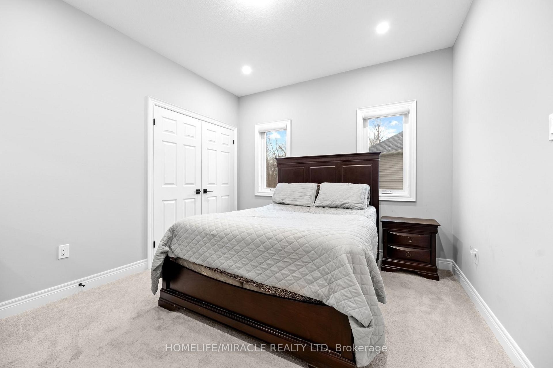 Photo 24 of 147 Ambrous Crescent, Guelph, Kortright East — HOMEH