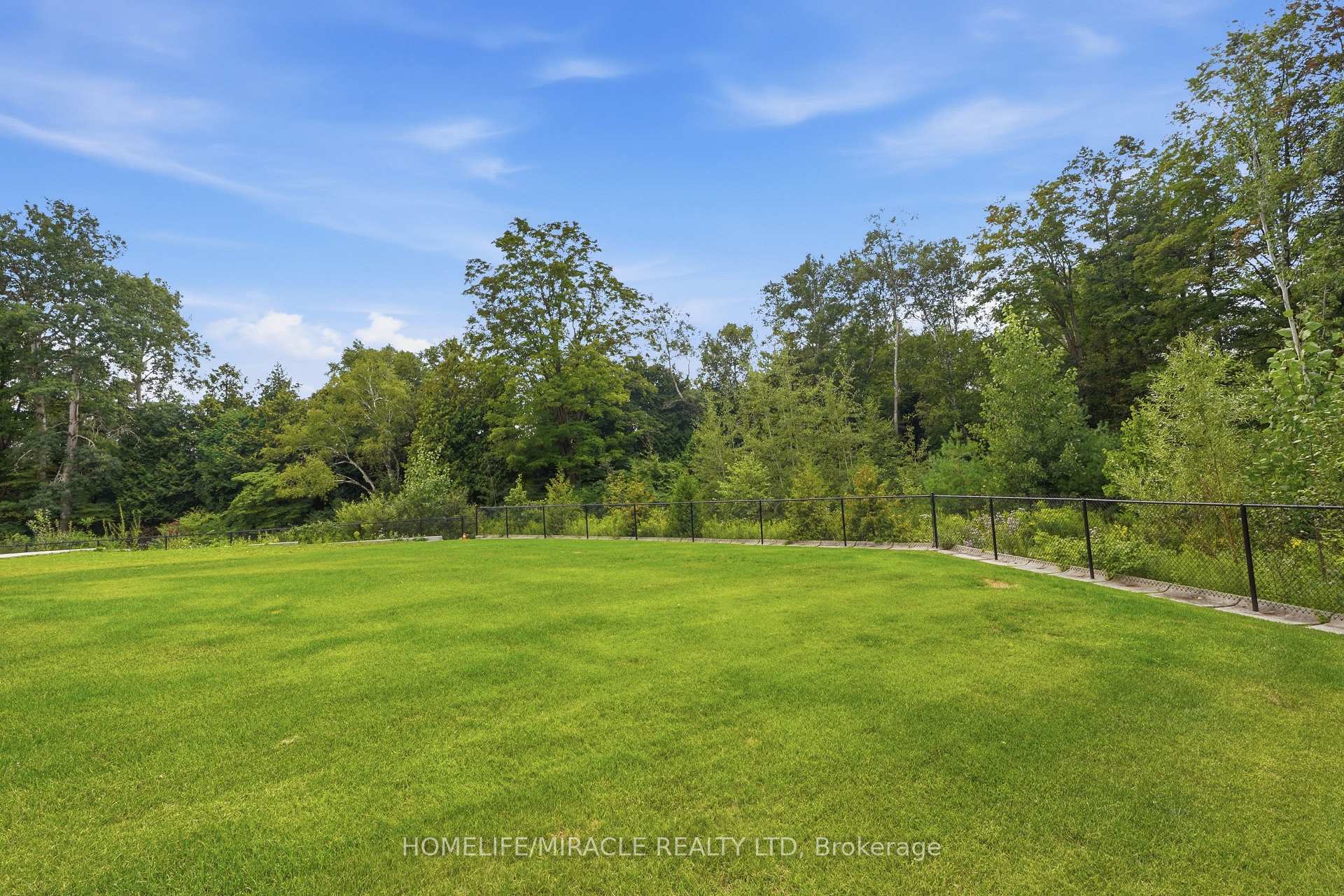 Photo 46 of 147 Ambrous Crescent, Guelph, Kortright East — HOMEH