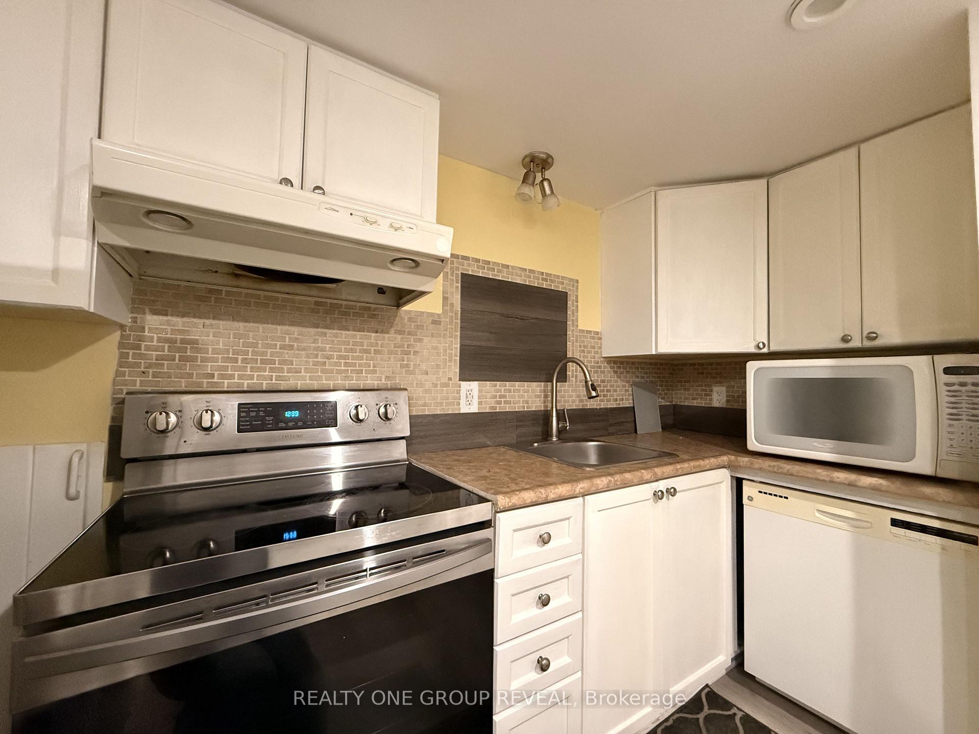 Photo 7 of Unit Basement, 534 Eulalie Avenue, Oshawa, Central — HOMEH