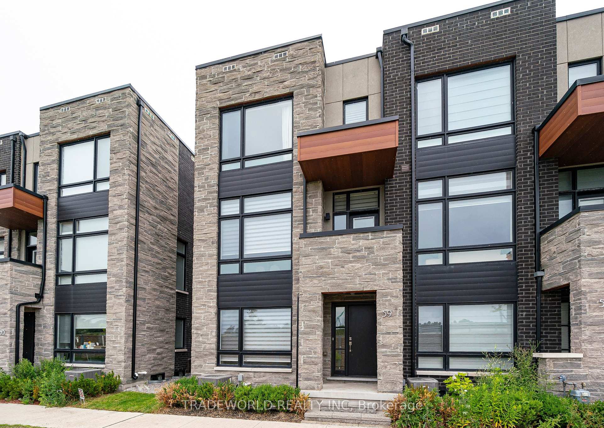 Photo 2 of 59 Carpaccio Avenue, Vaughan, Vellore Village — HOMEH