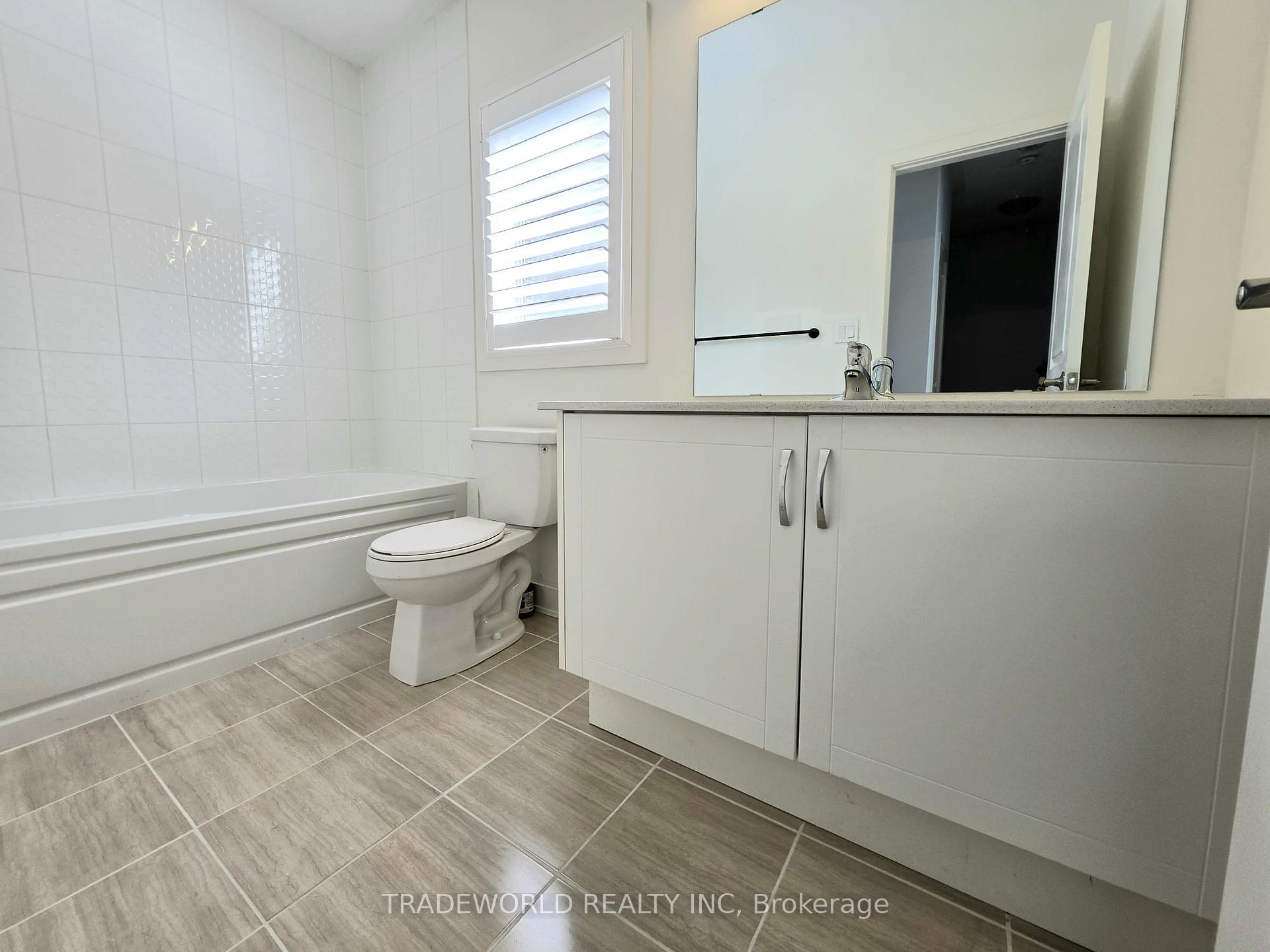 Photo 15 of 59 Carpaccio Avenue, Vaughan, Vellore Village — HOMEH