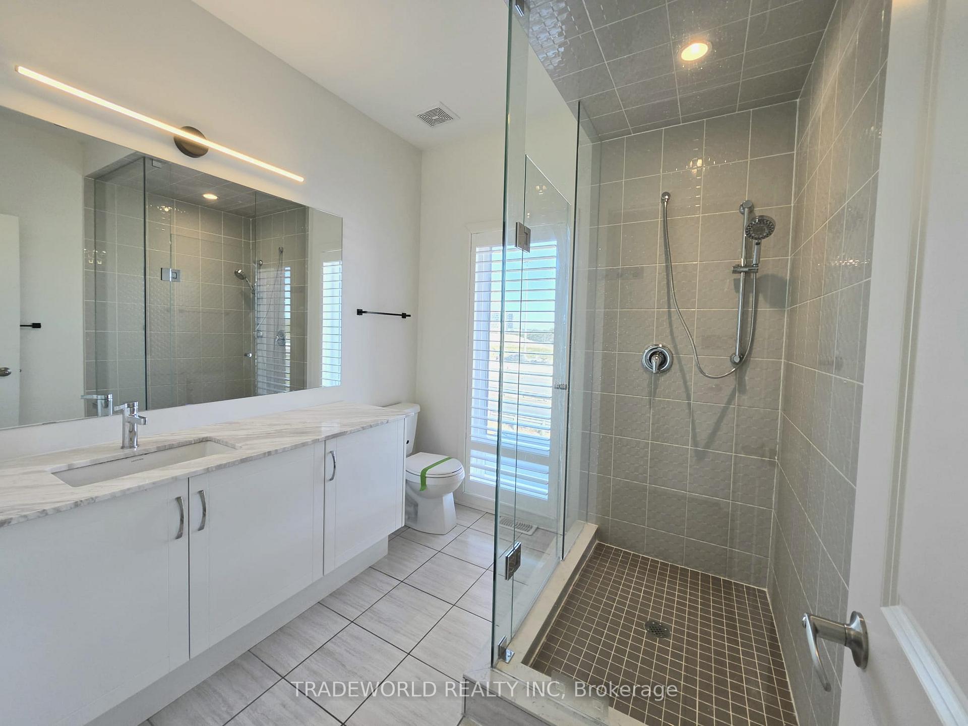 Photo 18 of 59 Carpaccio Avenue, Vaughan, Vellore Village — HOMEH