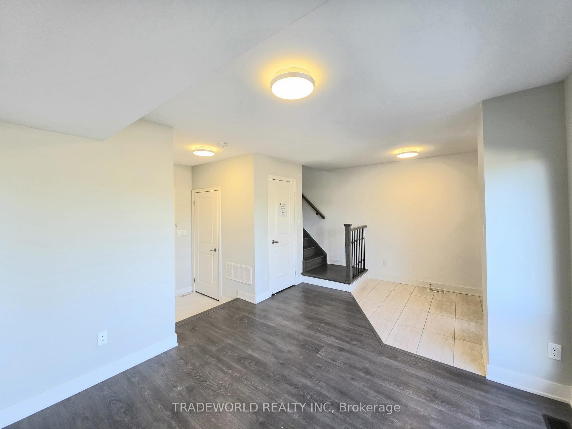 Photo 21 of 59 Carpaccio Avenue, Vaughan, Vellore Village — HOMEH