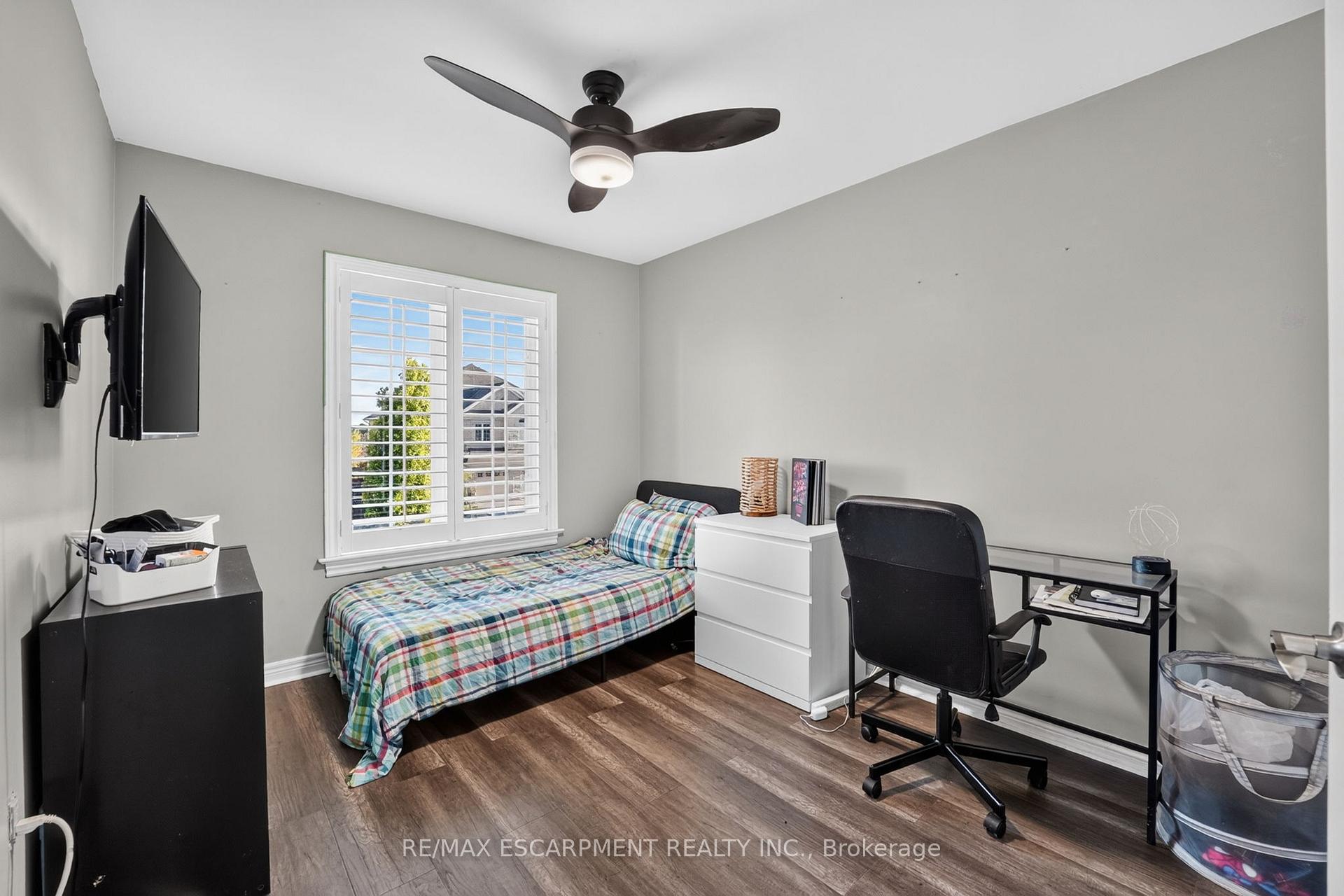 Photo 23 of 58 Summerberry Way, Hamilton, Carpenter — HOMEH