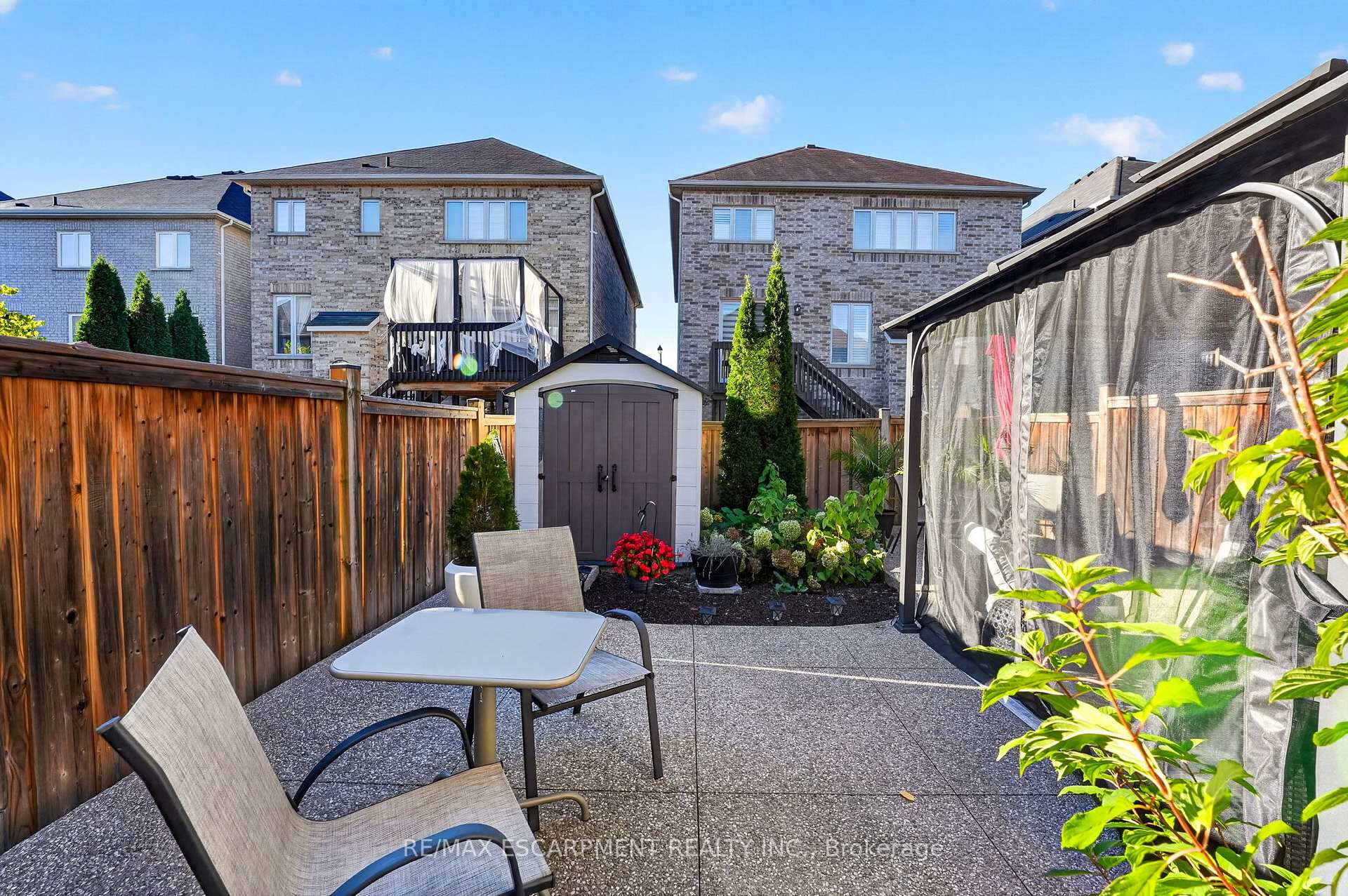Photo 41 of 58 Summerberry Way, Hamilton, Carpenter — HOMEH